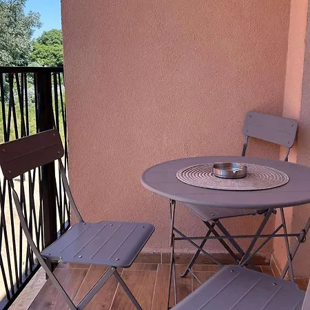 Chilla Apartment *